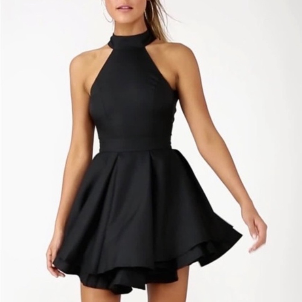 Lulu’s dress rehearsal black backless dress Large